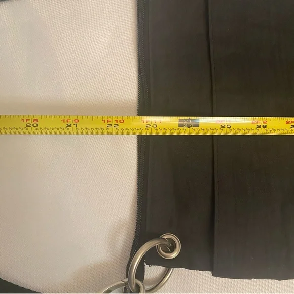 Baggallini Crossbody multi pocket adjustable strap, black purse - Picture 5 of 11